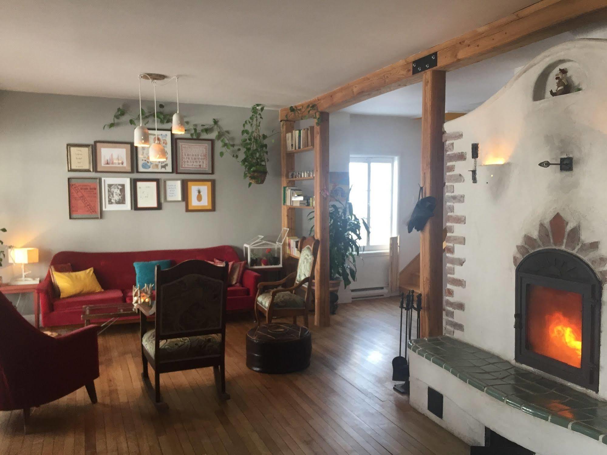 Almatoit Bed & Breakfast Exterior photo